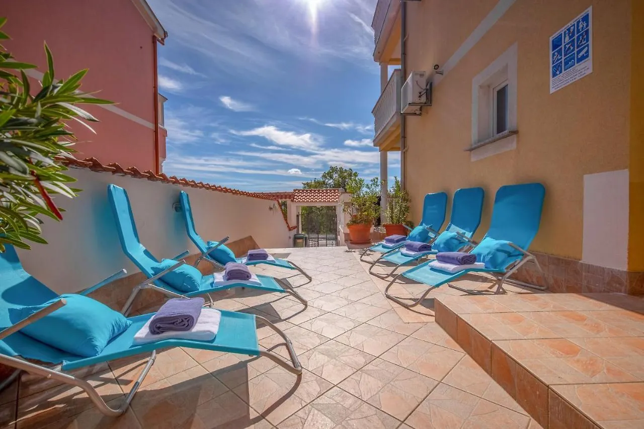 Apartment In Dramalj 5715 Kroatien
